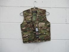 ssorted childrens Kombat Tactical vests- ages 3-4 up to 7-8 (RRP £12.95 each)