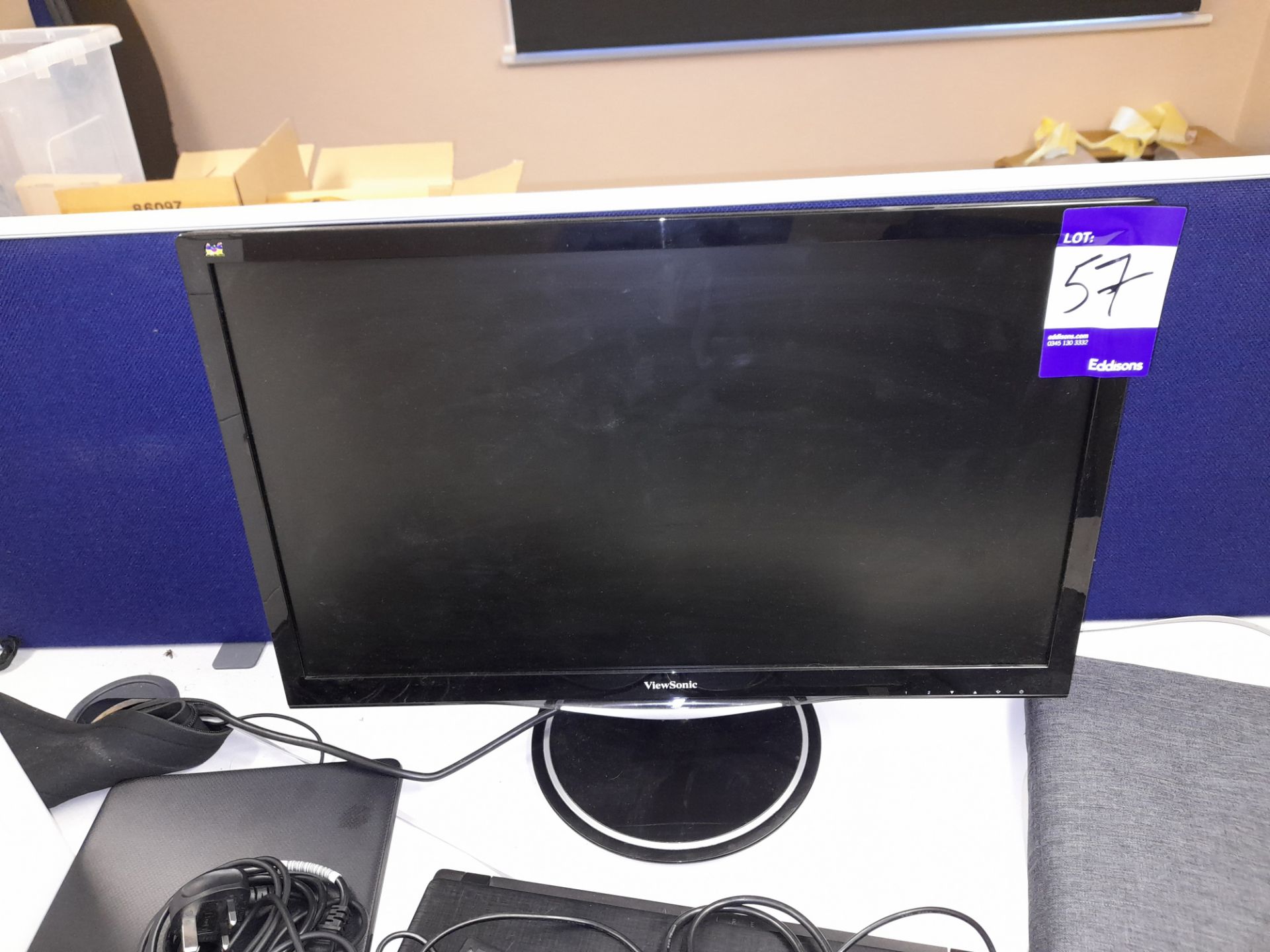 2 x Viewsonic VS16263 LCD monitors