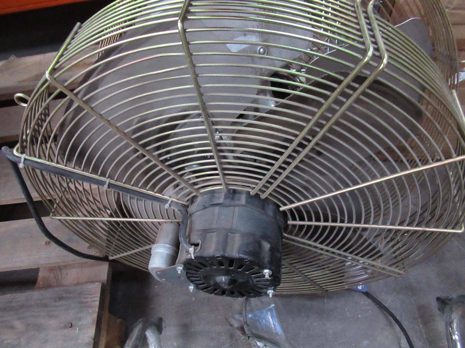 Floor Standing Fan and Two Commercial Fan Heads - Image 3 of 3