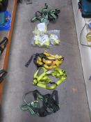 Qty of Safety harnesses