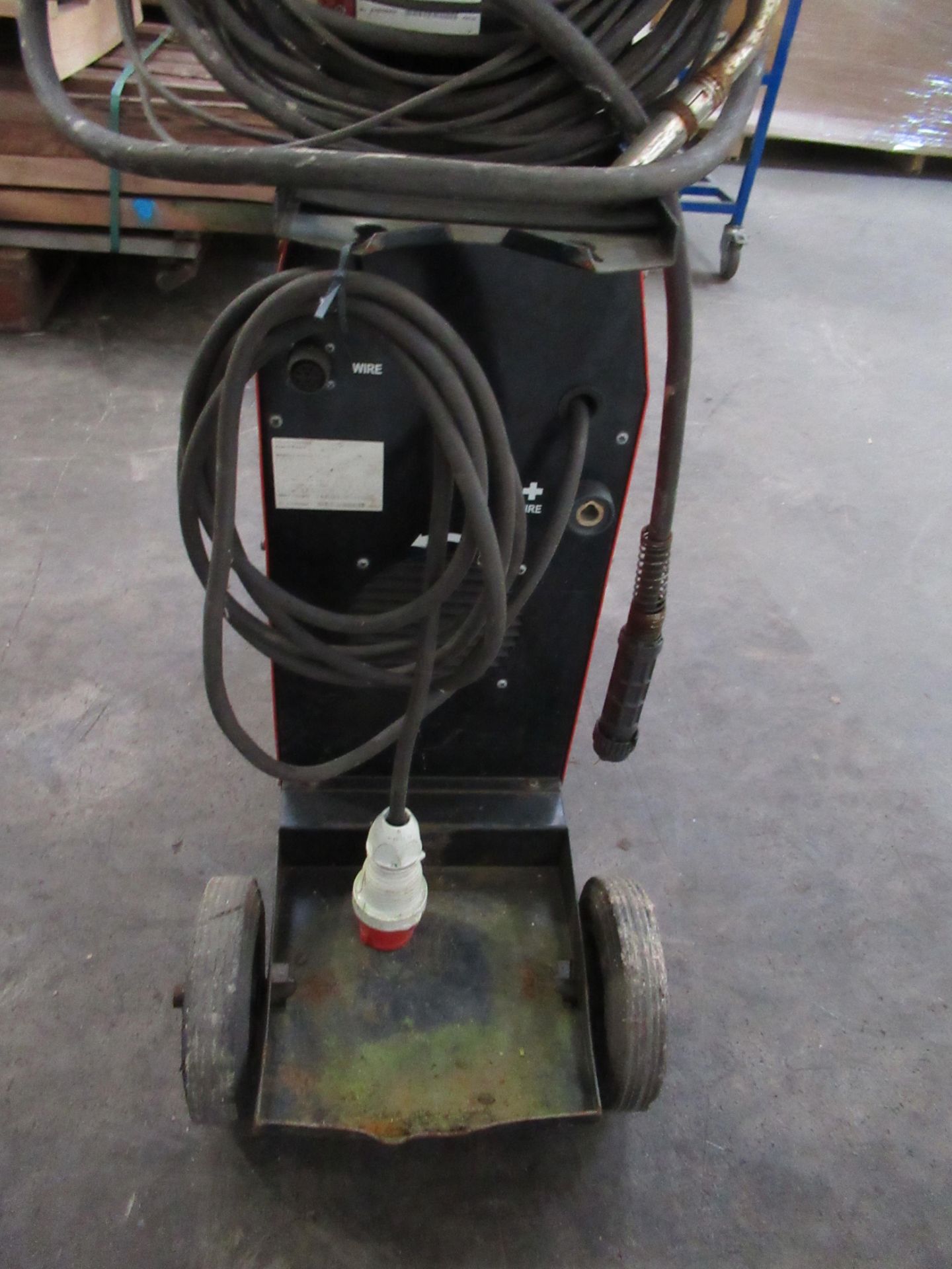 X Nexus NXM400 Welder and Bagging - Image 6 of 6