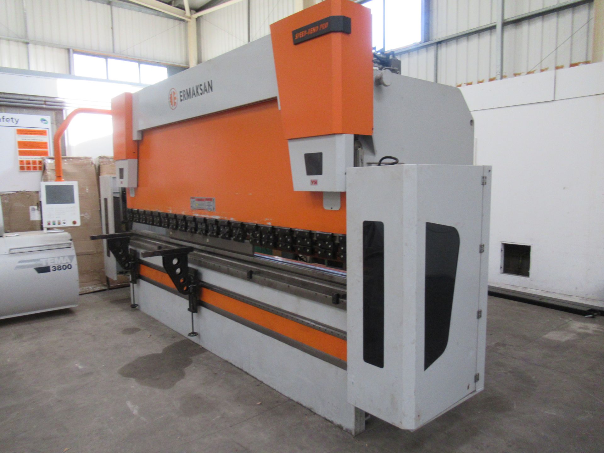 Ermaksan Speed-bend Pro 4100 x 220 CNC Hydraulic Press Brake and a selection of tooling for press br - Image 3 of 16