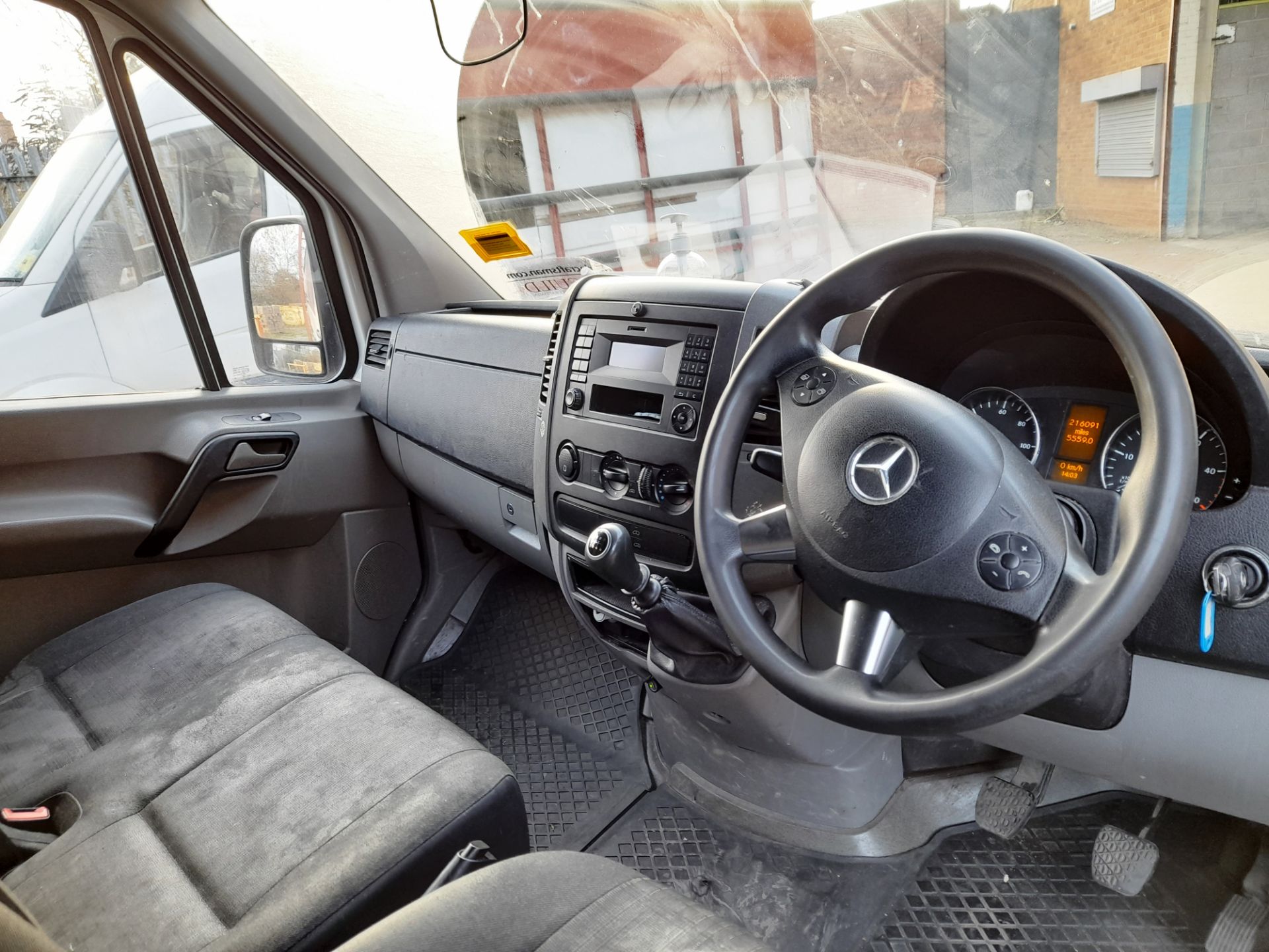 Mercedes Benz Sprinter 313 2.2CDI Van, with rear mounted ladder, up and over racking system, plus - Image 9 of 18