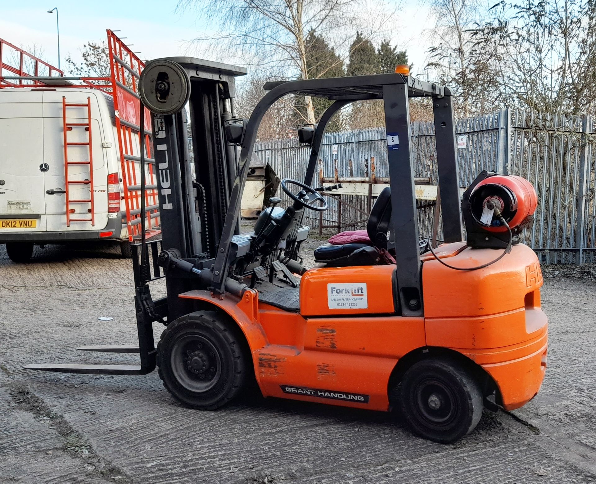 Heli HFG25 LPG forklift truck, Year 2007, Serial Number 0302038099, Rated Capacity 2500KG, Hours