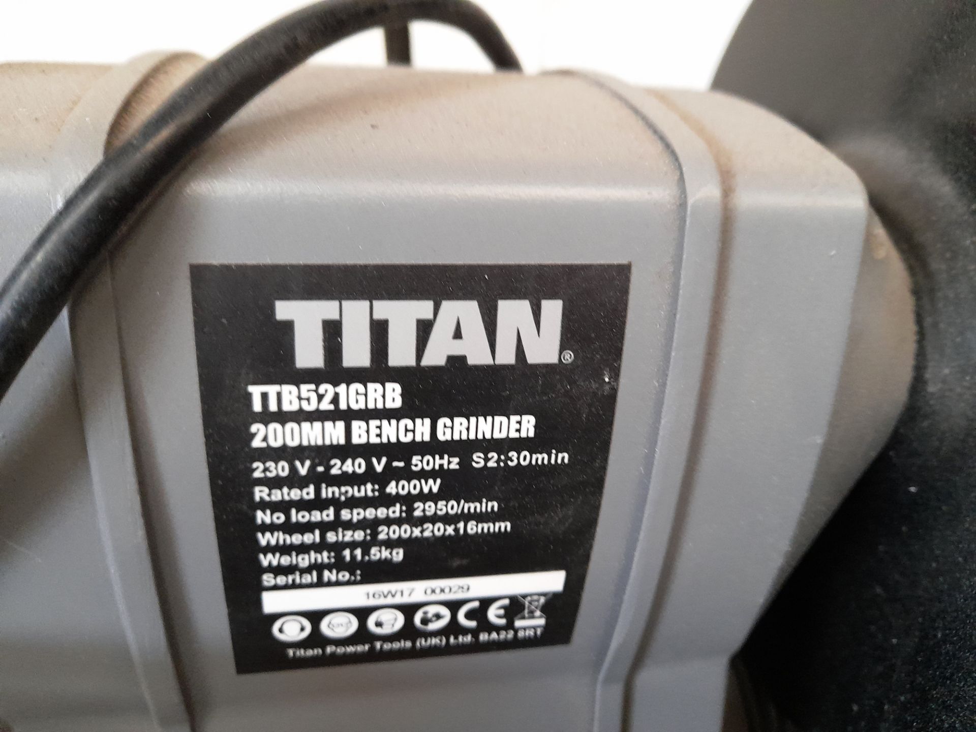 Titan TTB21 GRB 200mm bench grinder, to table - Image 2 of 2