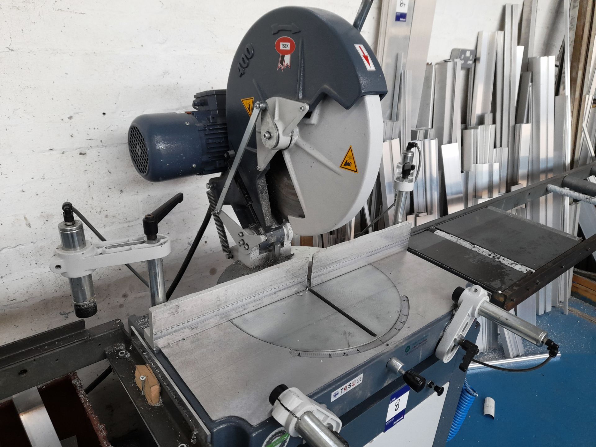 Fen-is FN400P mitre saw machine (Year 2019, Serial Number 320047, 380V), with roller conveyor. * - Image 3 of 6