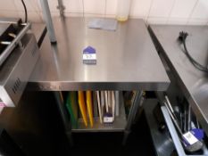 2 x Vogue stainless steel worktables (Approximately 600 x 600)