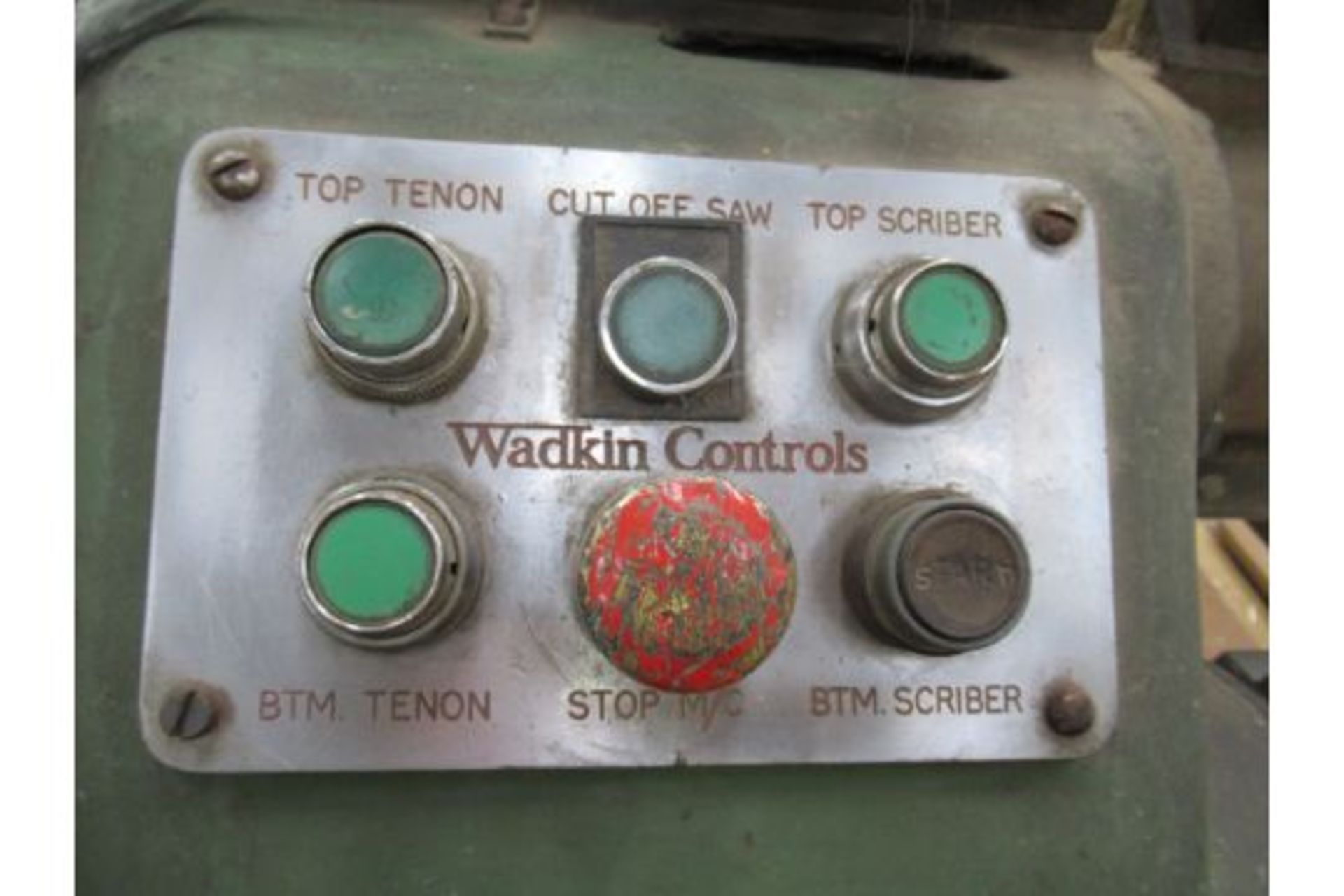 Wadkin EKA1101 five head tenoner 400v 50Hz - Image 3 of 9