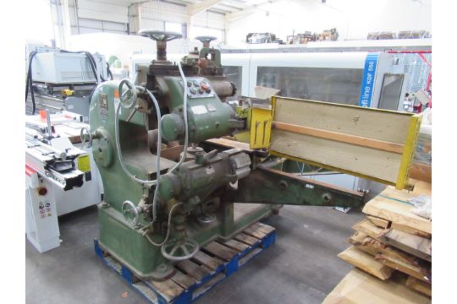 Wadkin EKA1101 five head tenoner 400v 50Hz