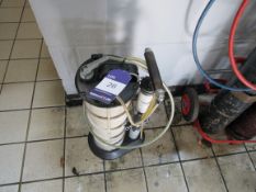 Doesing Pump / Fuel Receiver