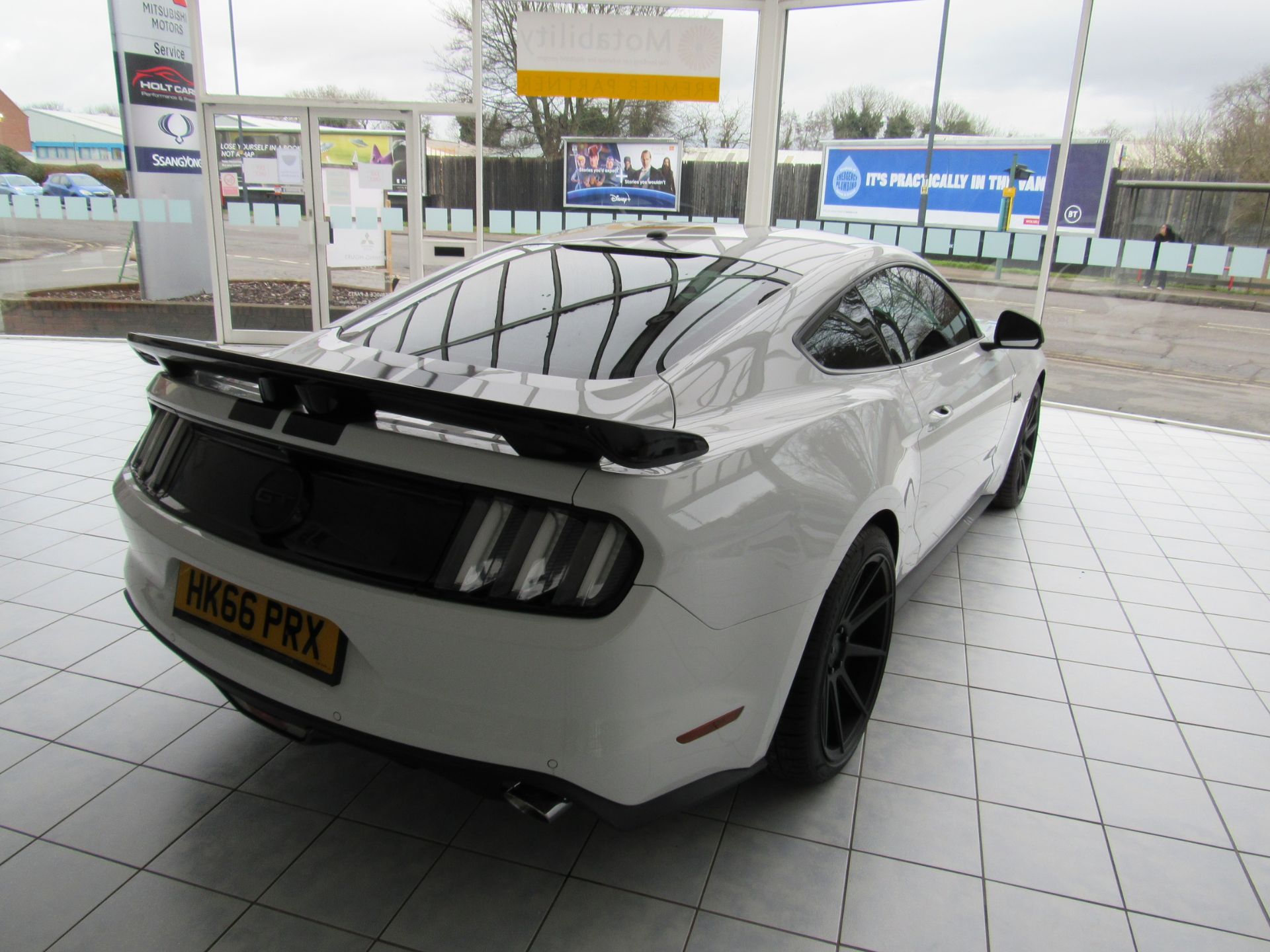 Ford Mustang GT 5.0L EW06, petrol, registration HK - Image 4 of 26