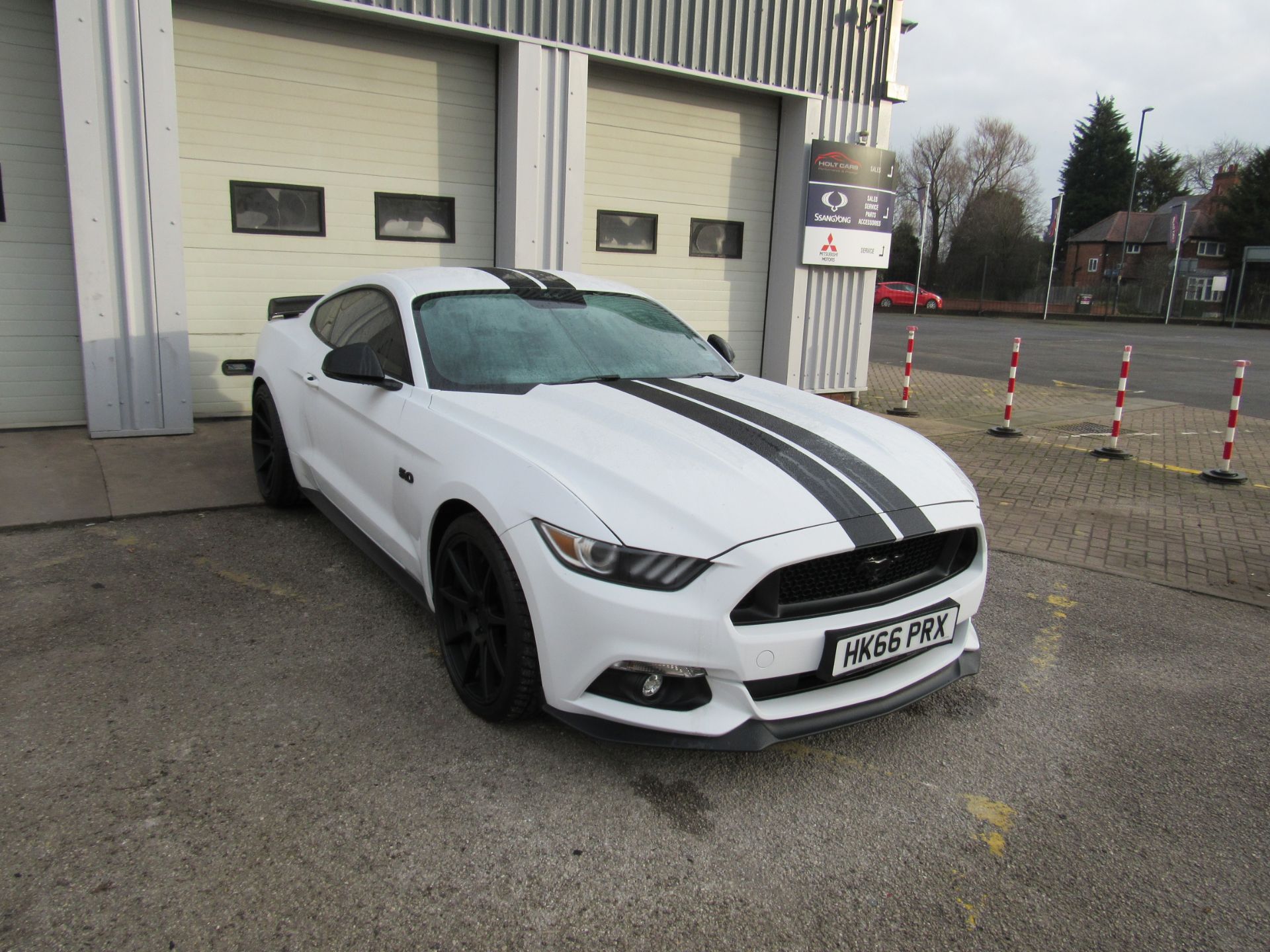 Ford Mustang GT 5.0L EW06, petrol, registration HK - Image 25 of 26