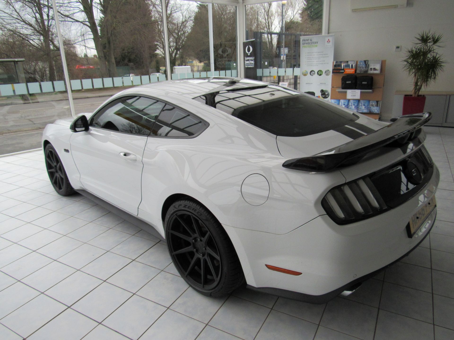 Ford Mustang GT 5.0L EW06, petrol, registration HK - Image 5 of 26