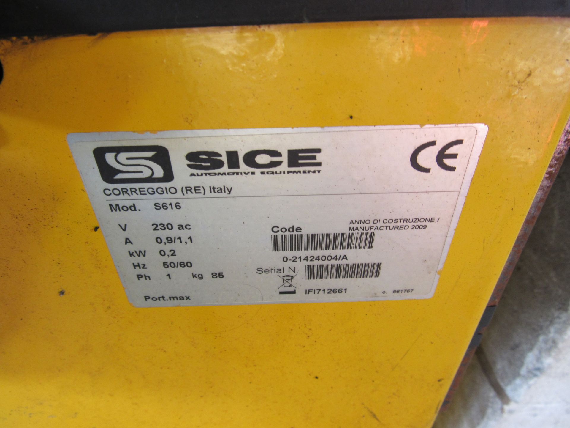 SICE S616 Wheel Balancer, 2009, serial number IF1712661 - Image 3 of 4