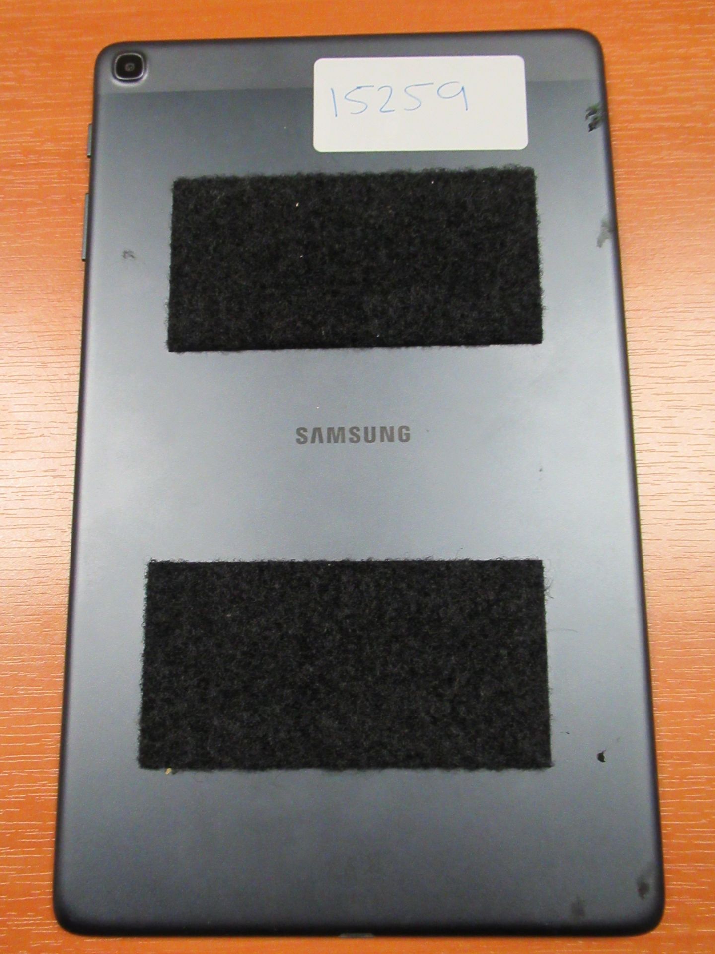 Samsung Galaxy Tab A (no charger) SM-T510 in space grey - Image 2 of 3