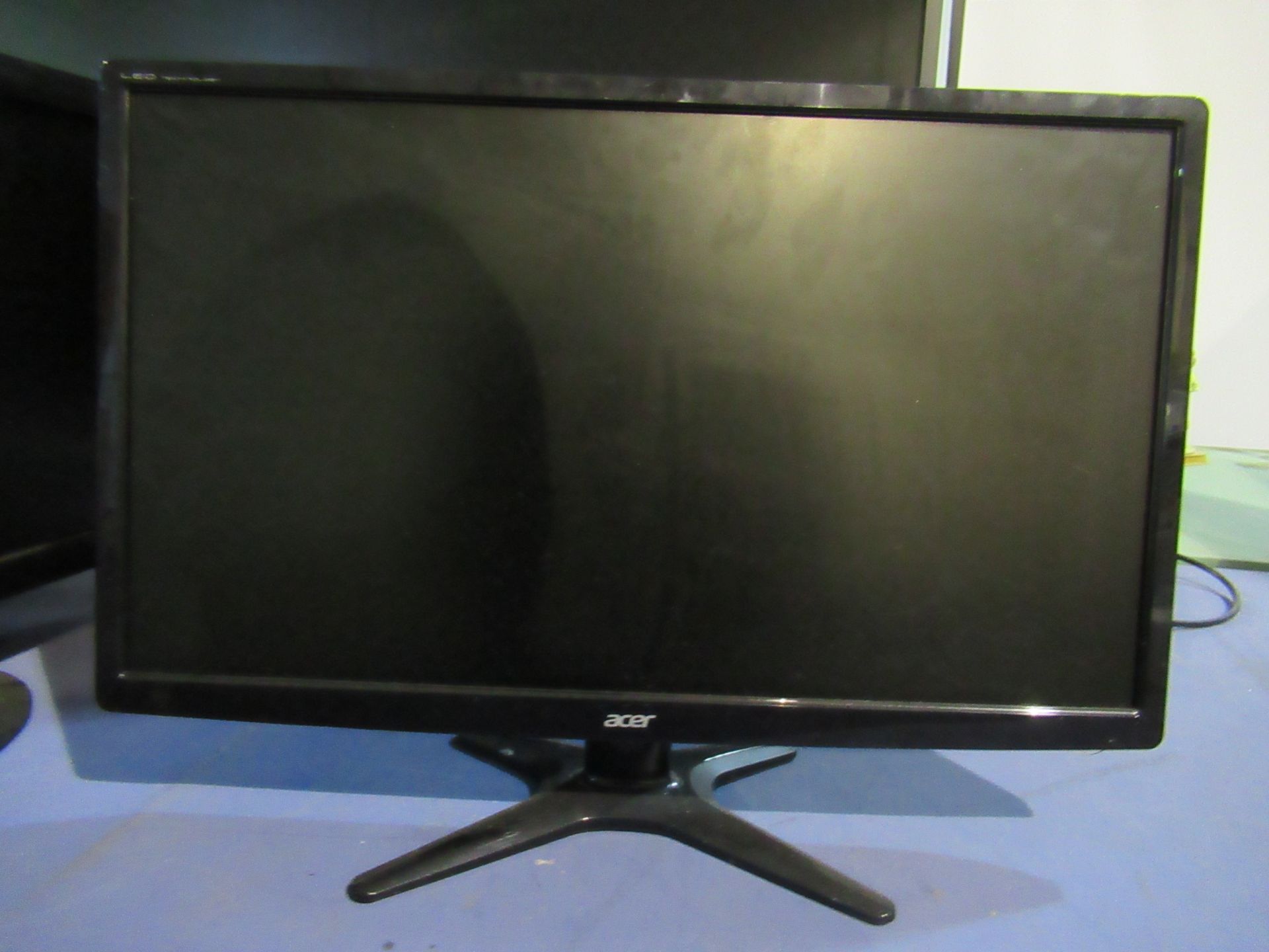 5x Assorted monitors (no cables) - Image 5 of 6