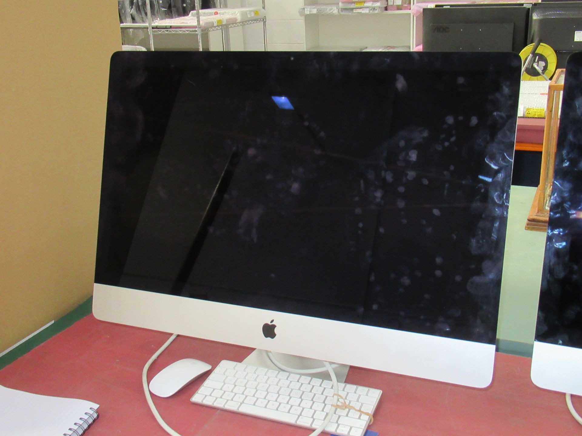 Apple iMac with i5 processor and 24GB RAM. - Image 6 of 9