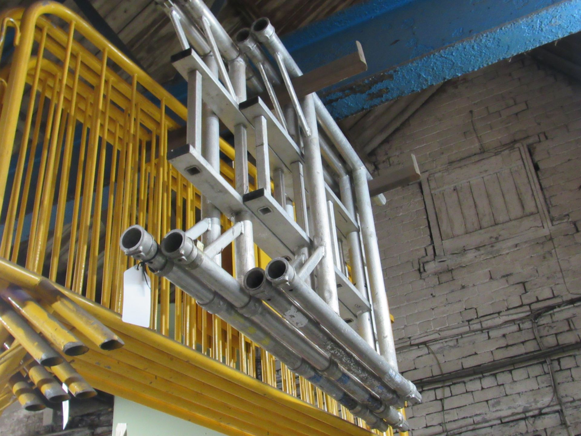 Aluminium Scaffolding End frames, walk board, braces and wheels