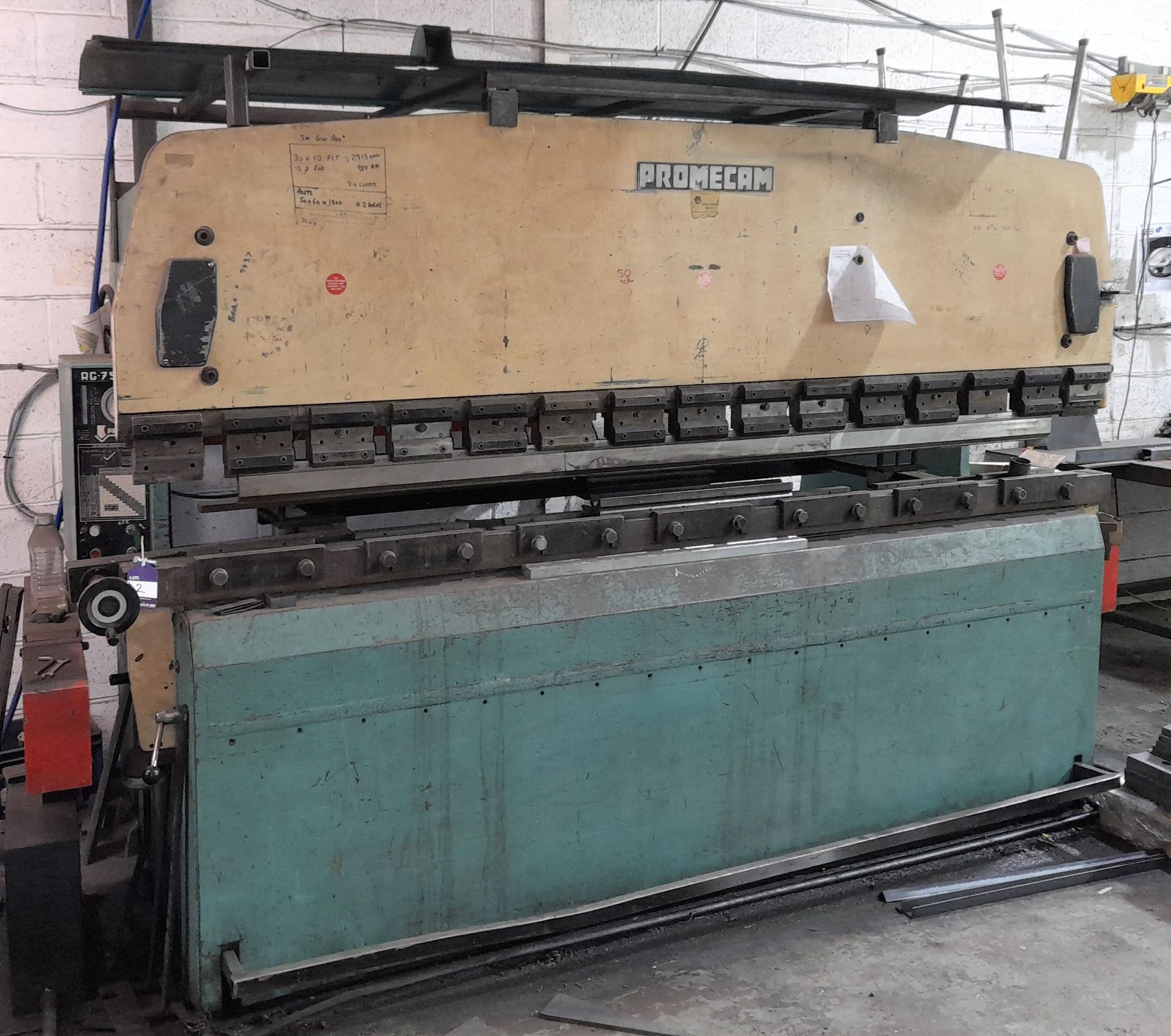 Promecam RG-75-30 press brake, Serial Number 2 075 30 117, Date 1970, Bed width 3000