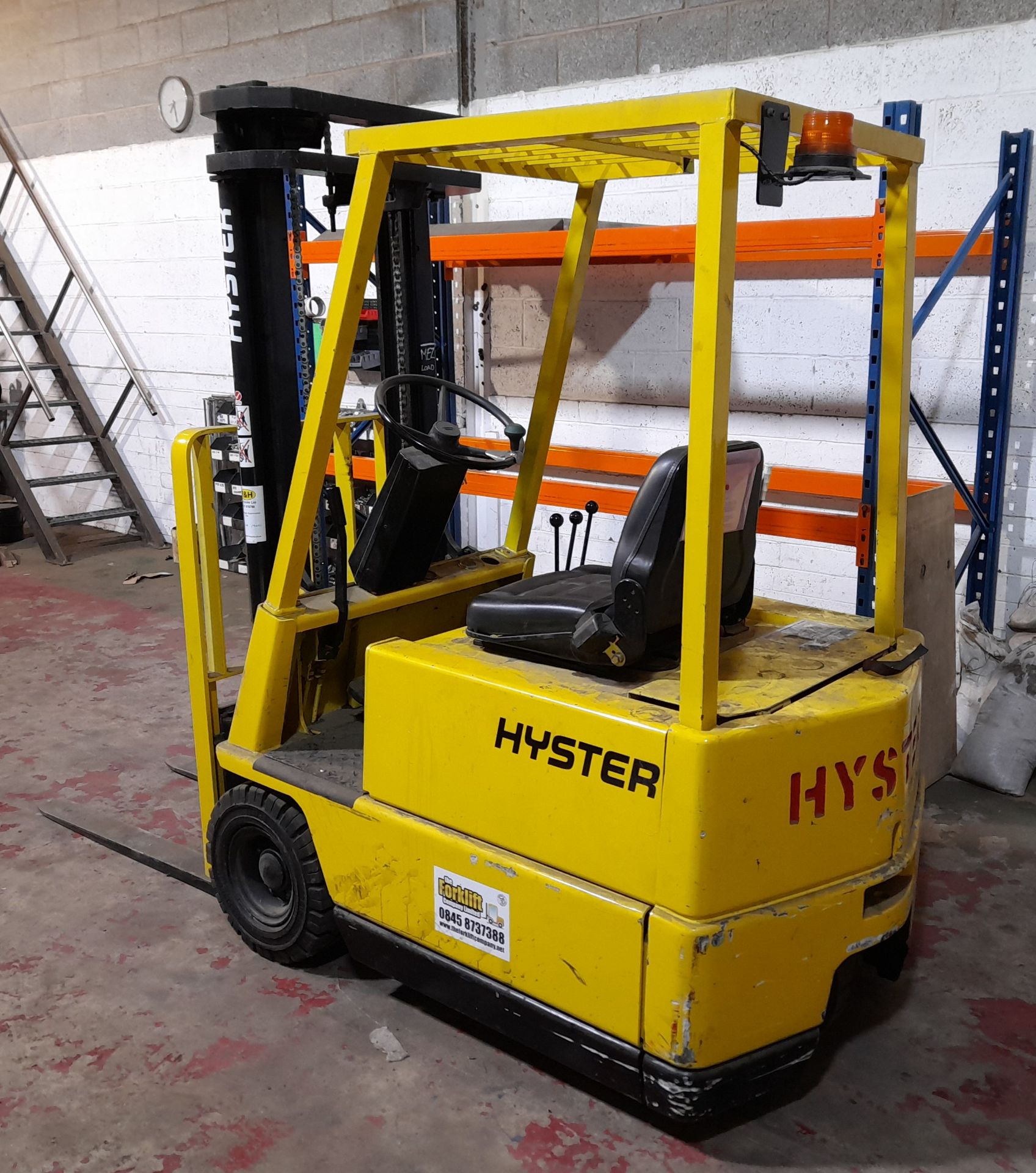 Hyster A1.50XL electric lift truck, Serial Number A203A0003G, Hours 5940 - Image 2 of 9