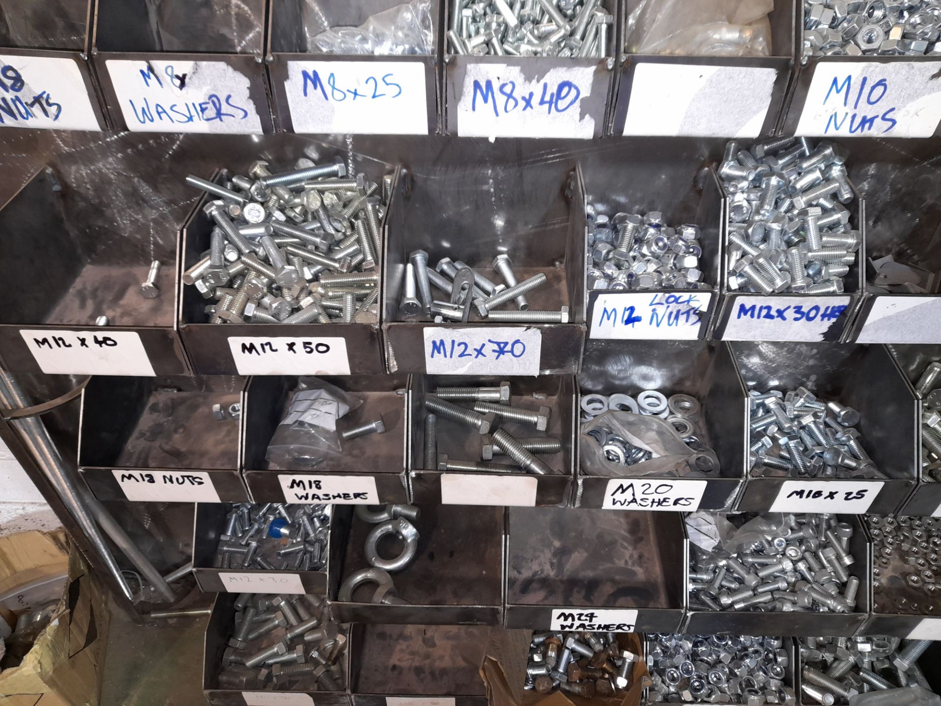 Assortment of fixings to linbins and fabricated stock rack (both included and purchaser to - Image 4 of 10