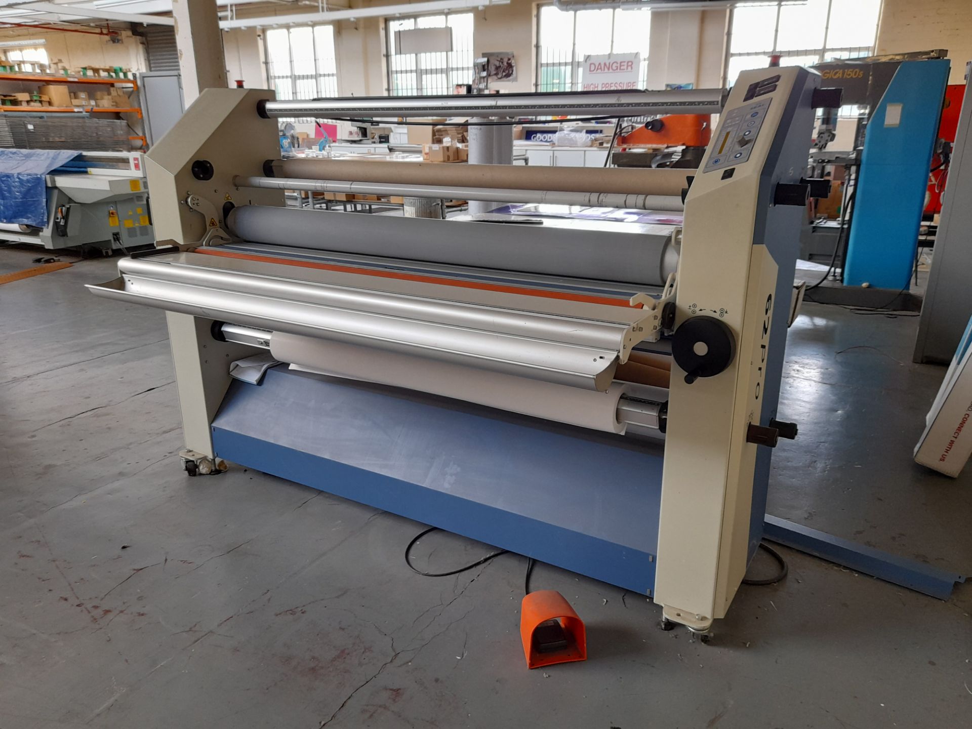 Seal 62 Pro Dual Heated Laminator, three phase, serial number 64137-00241, year of manufacture 2010, - Image 3 of 9