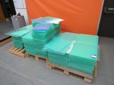 Quantity Clear Acrylic to 3 Pallets