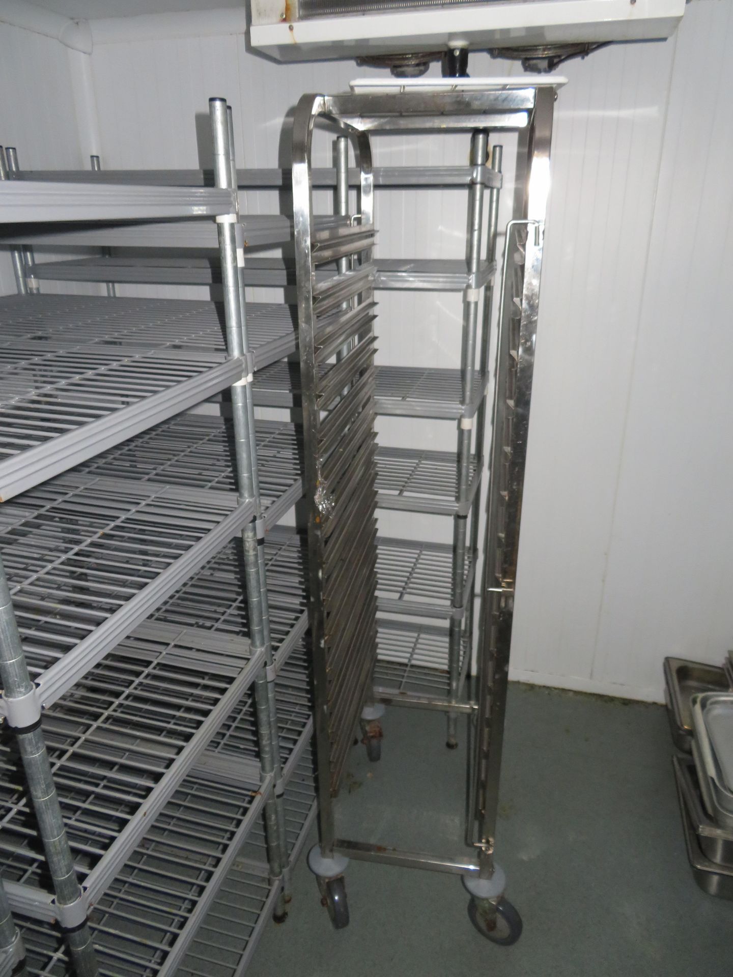 4 x Wire Storage Racks and a Stainless Steel Tray Trolley - Image 2 of 3