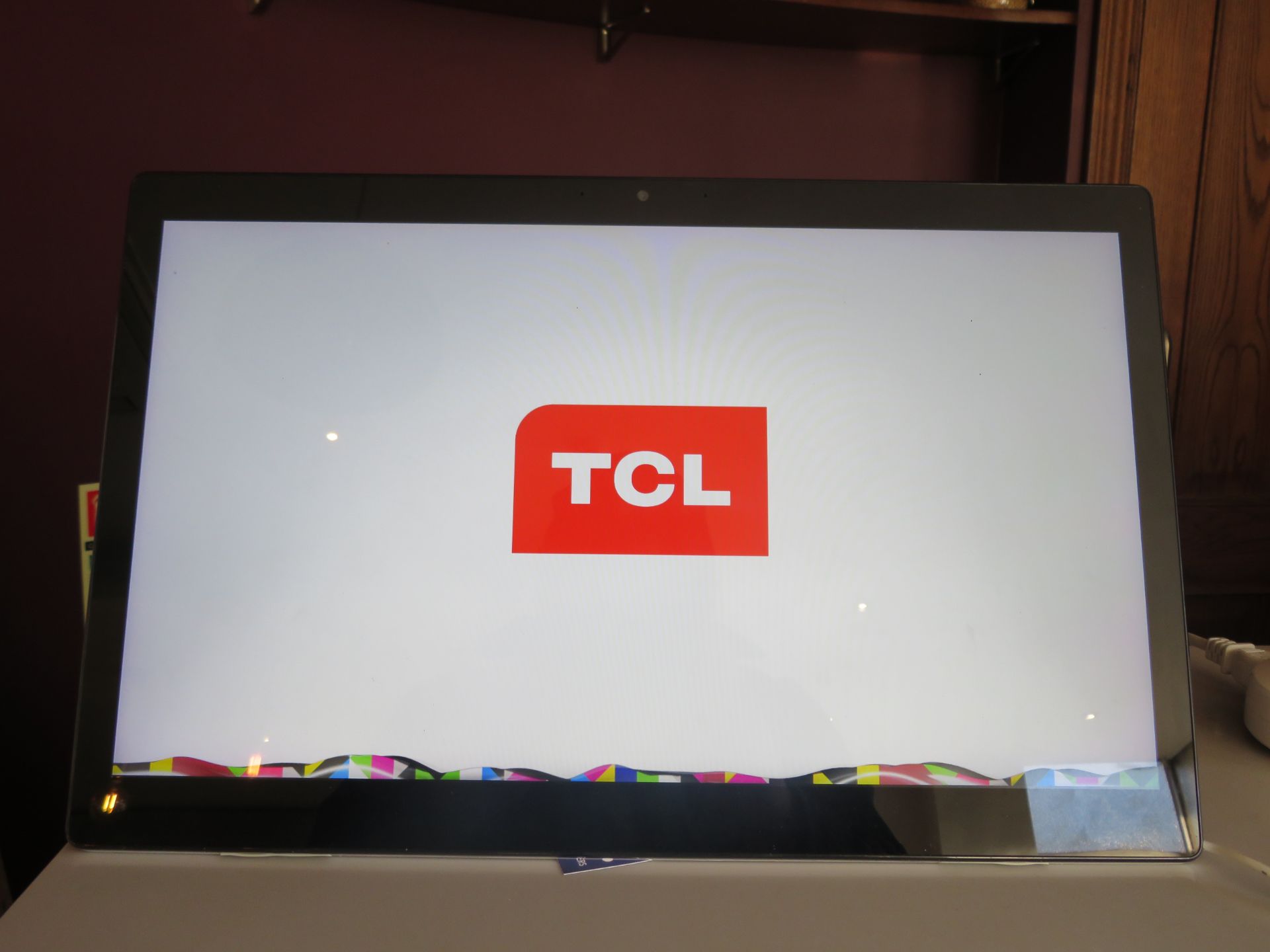 TCL Computer Tablet (17") - Image 2 of 3