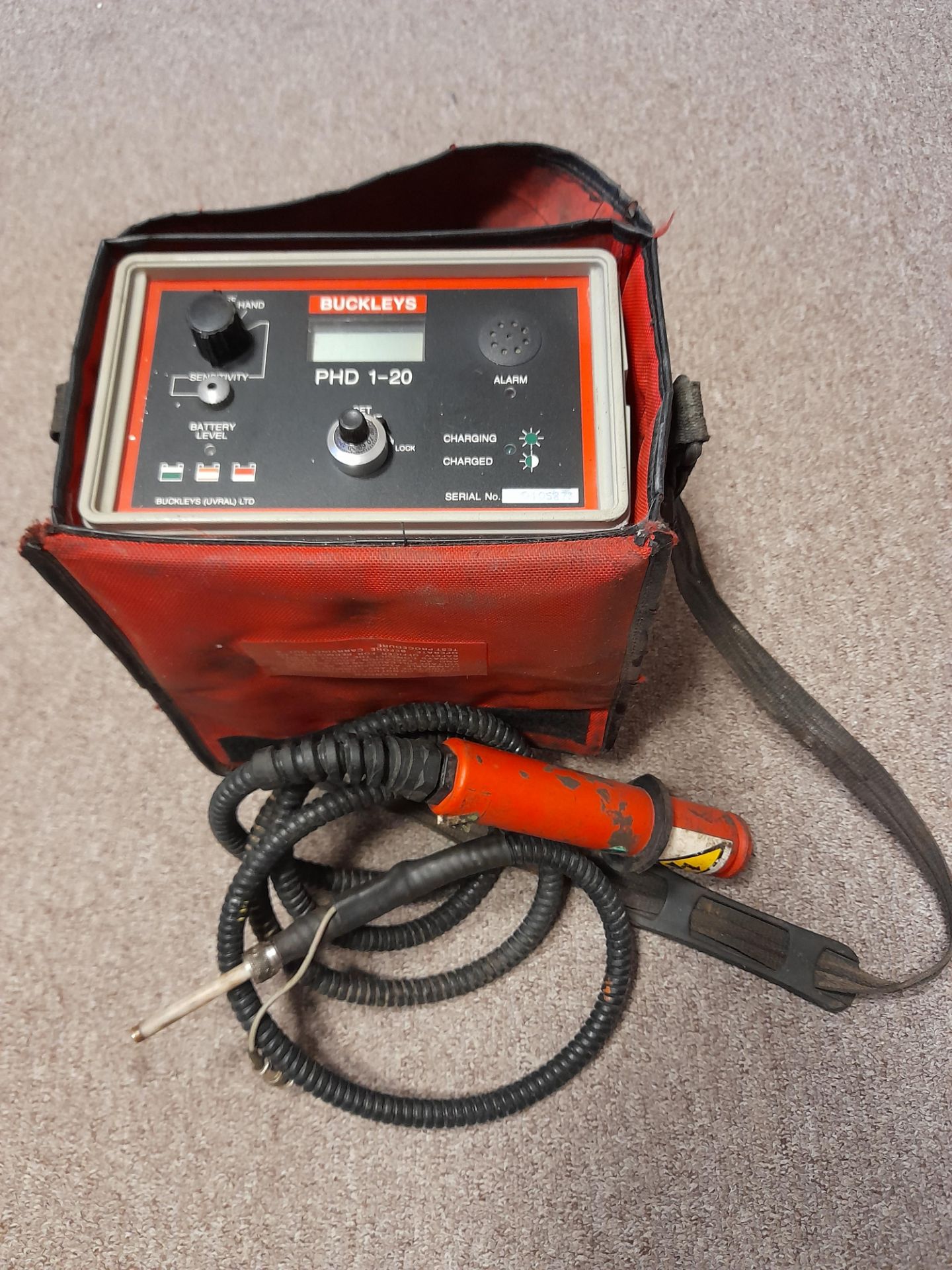 Buckley DHD 1-20 Pinhole Detector - Location Stockport