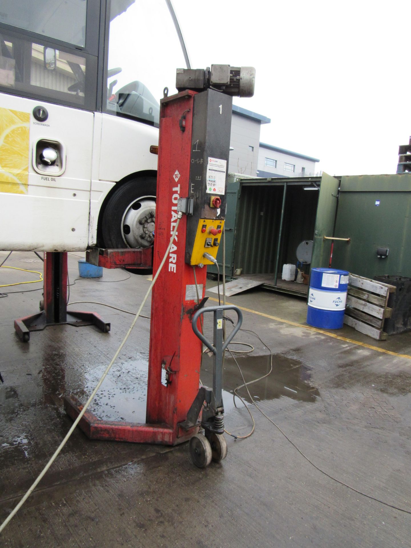 4 Totalkare Series IV 7500kg Mobile Column Vehicle Lifts, SHTN-010301 - Image 5 of 9