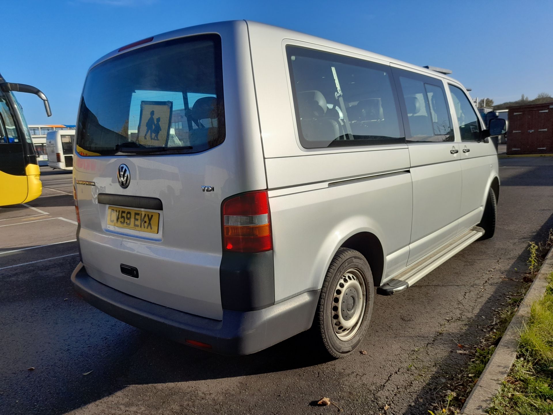 VW Transporter 9-Seater Car, SHUT S84 102 LWB 2009 First Registered 16/11/2009, 170,000 Registration - Image 15 of 17