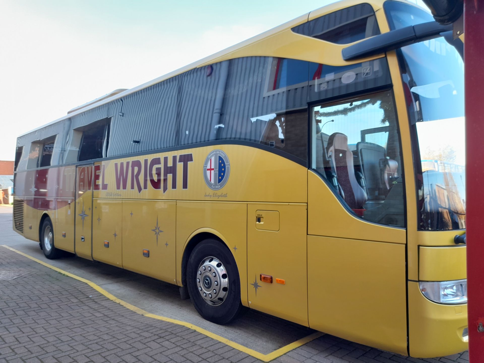 Mercedes Tourismo 49-Seater Executive Coach, Euro - Image 21 of 24