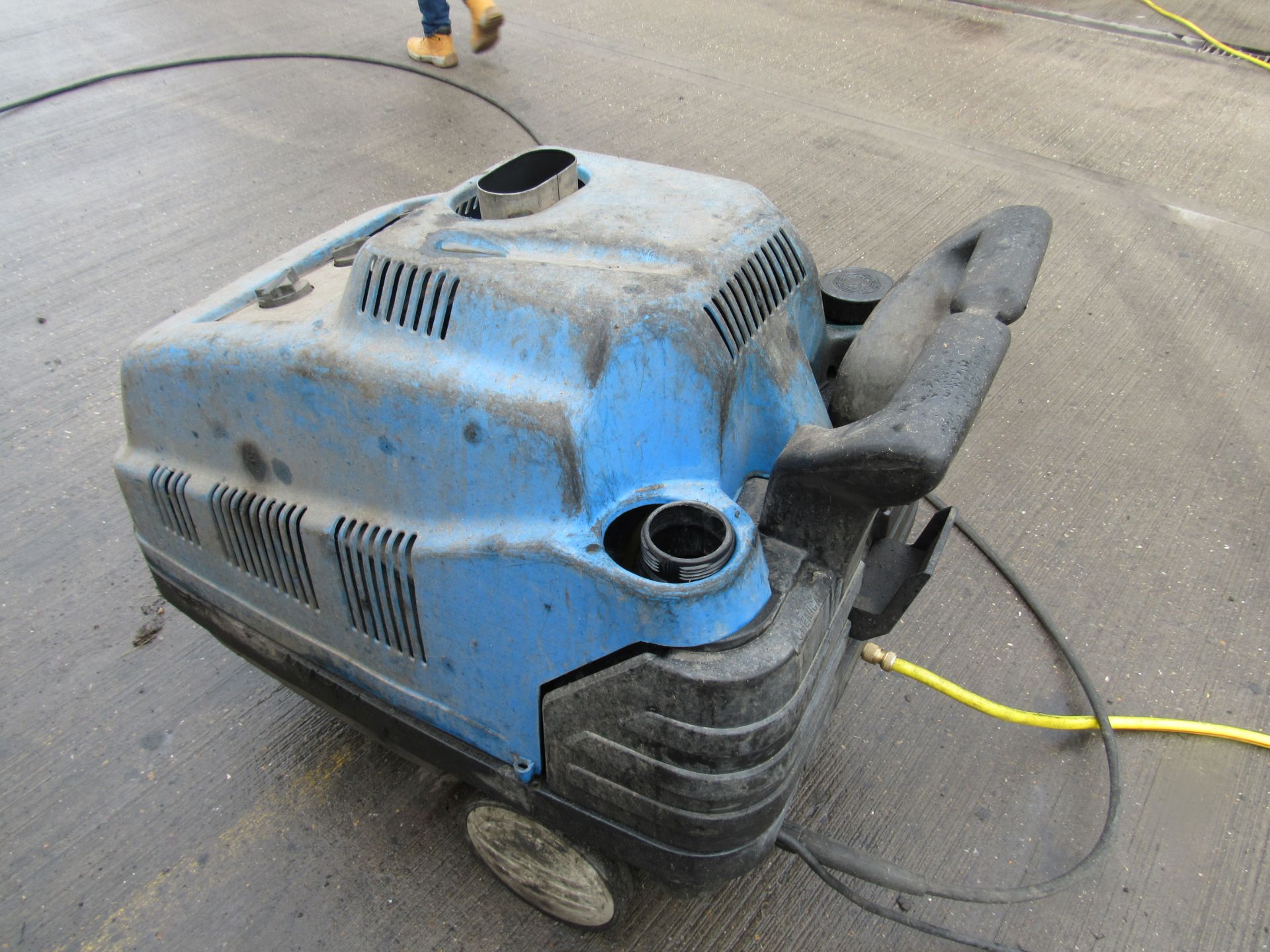 Diesel Driven Pressure Washer - Image 3 of 4