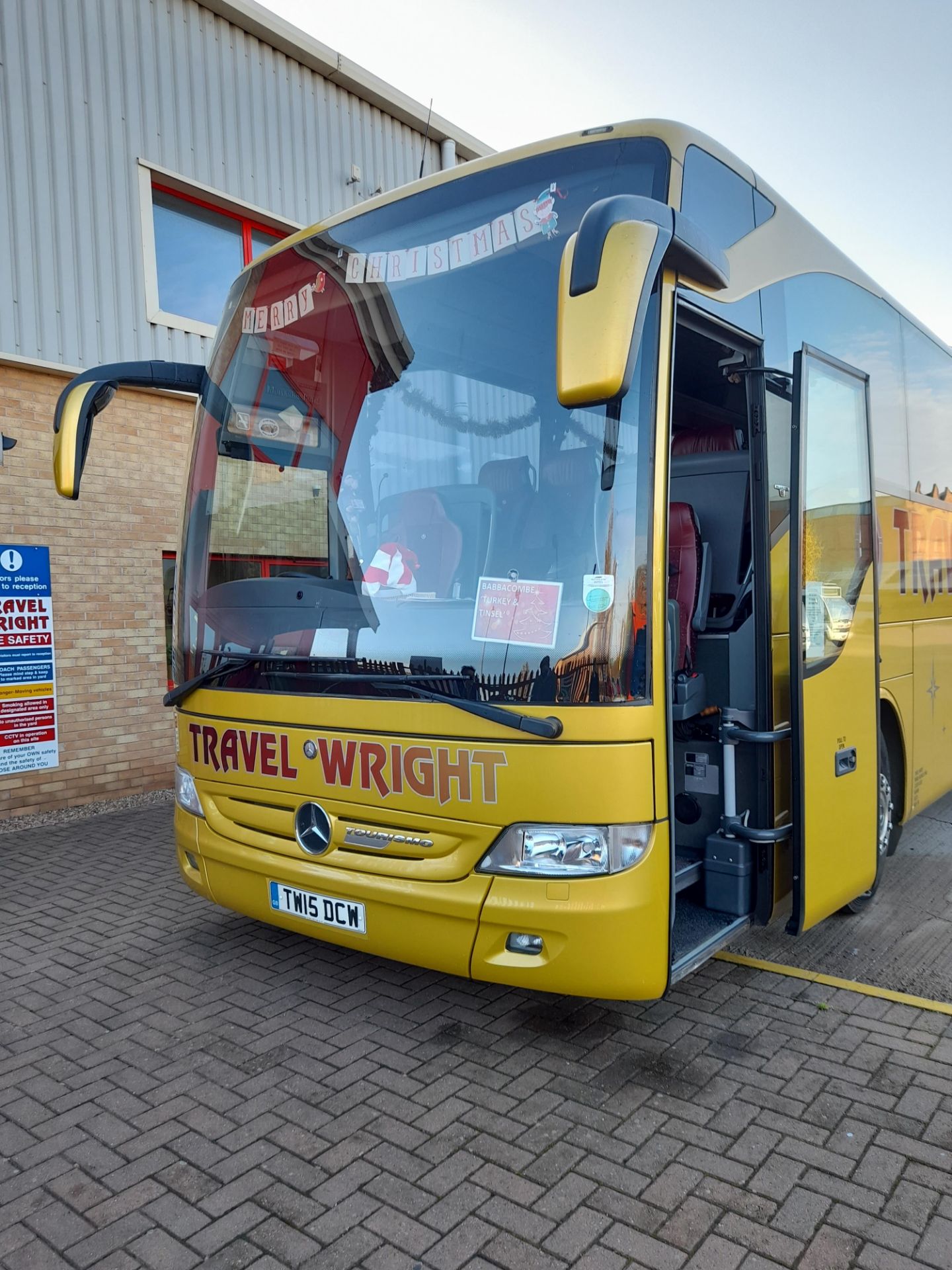 Mercedes Tourismo 49-Seater Executive Coach, Euro - Image 20 of 24