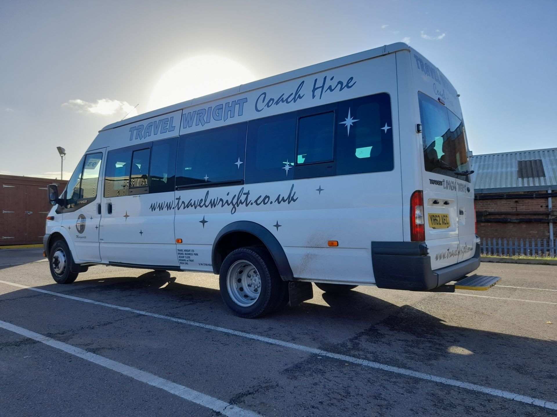 Ford Transit 135T430 RWD 16-Seater Minibus, First Registered 19/09/2012 Registration YR62 AEC 6 - Image 5 of 7