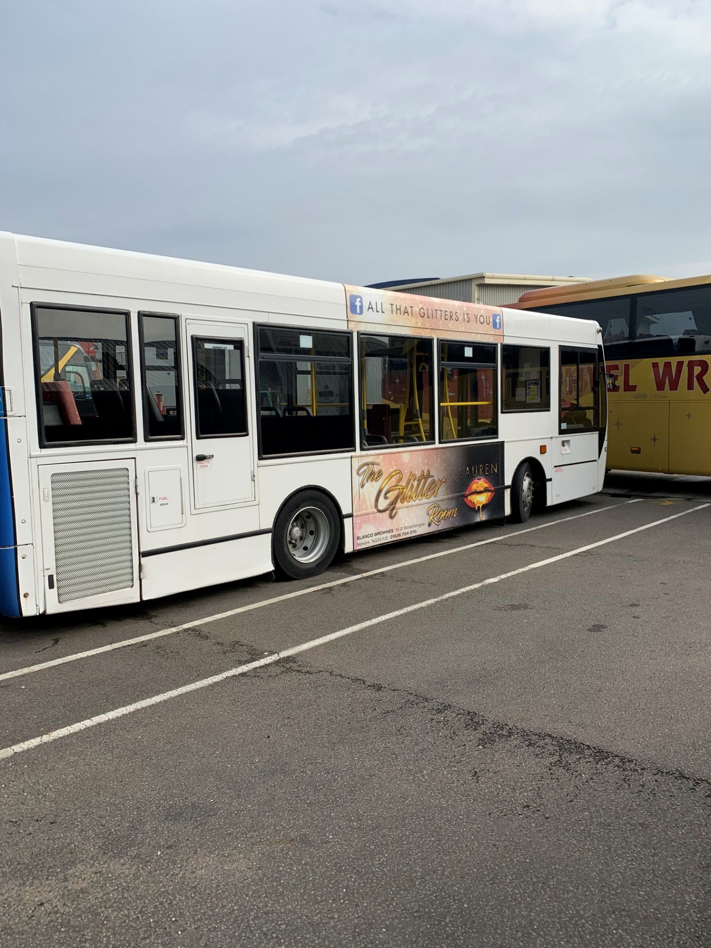 ADL (Alexander Dennis) Enviro 200 31 29-Seater Service Bus/plus standees, First Registered 01/04/ - Image 3 of 10