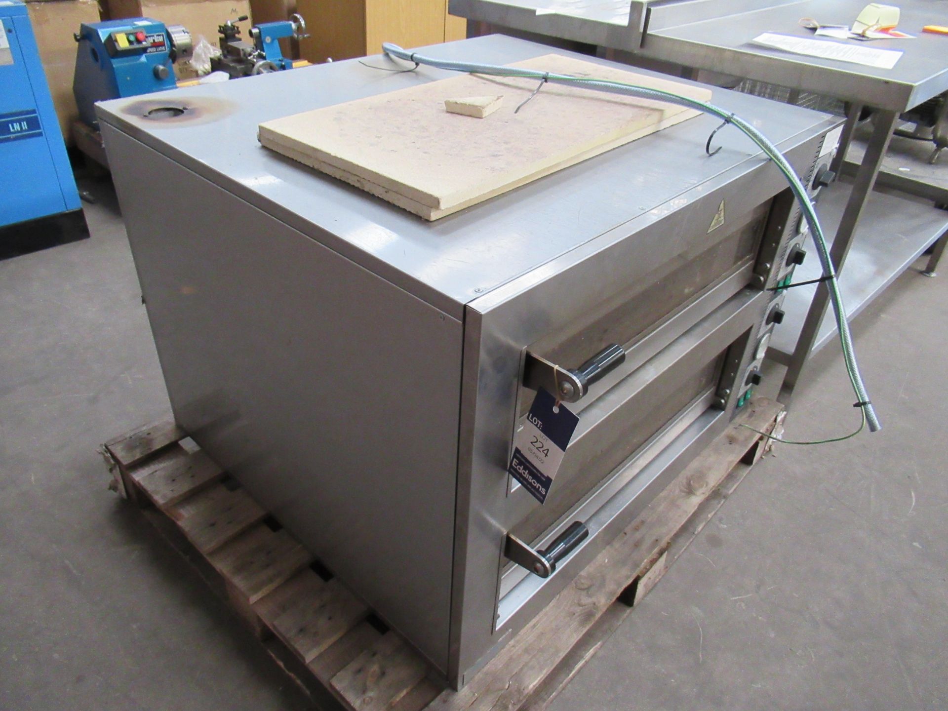 Cuprone stainless steel twin pizza oven, 3Ph. - Image 3 of 4