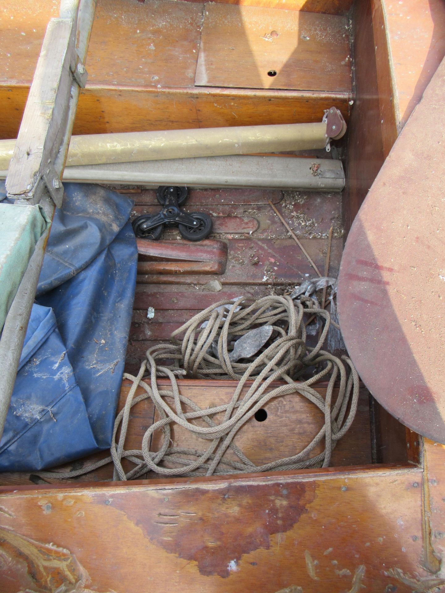 A Wooden Sailing Dinghy - Image 9 of 31