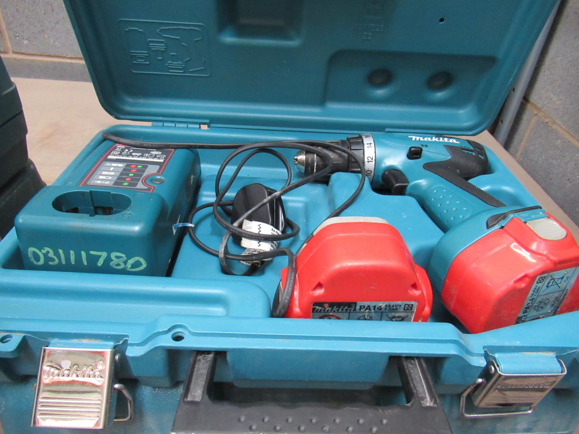 2 x Makita Battery Powered Drills - Image 2 of 3