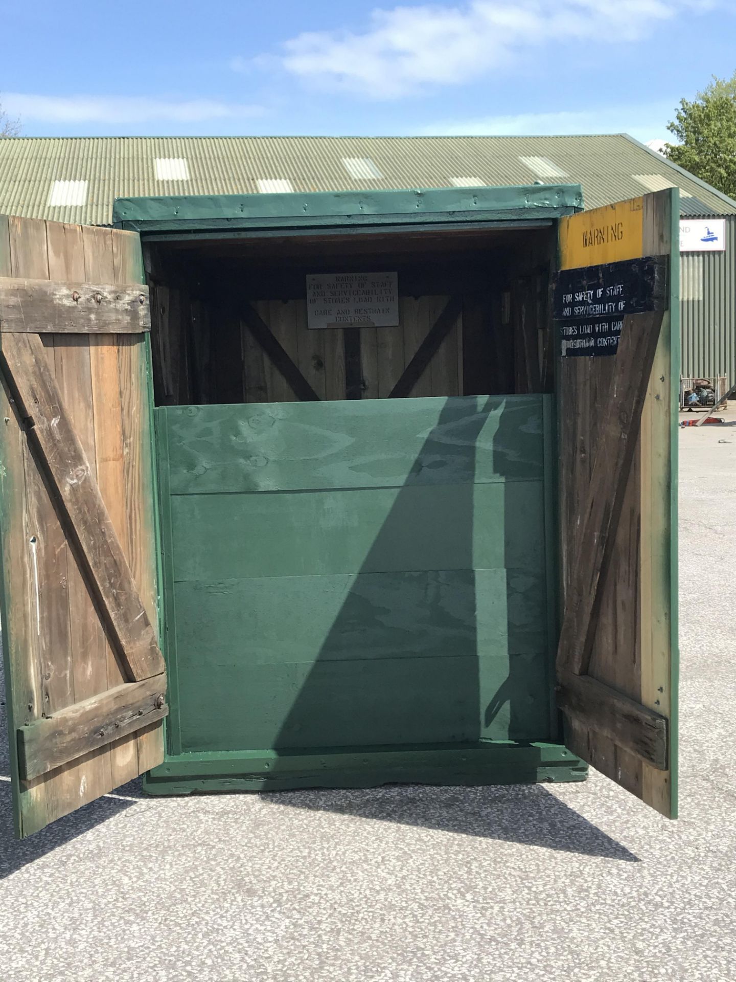 Heavy Duty Secure storage shed Ideal for Bikes. Dogs. Rabbits - Image 4 of 5