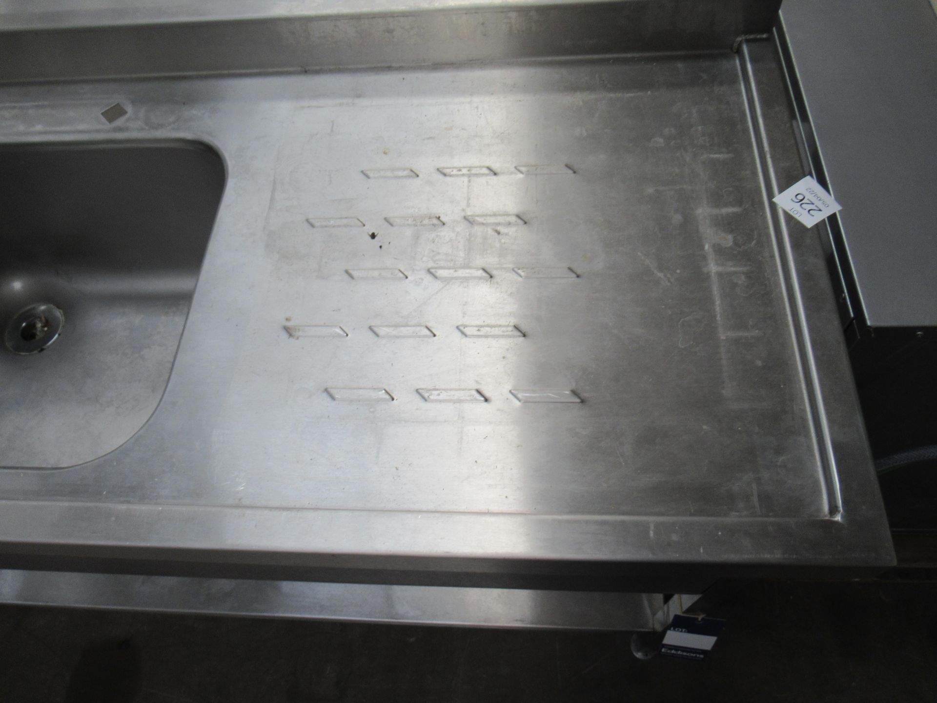 Stainless steel sink table with under tier and splash back - Image 3 of 3