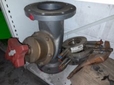 Regulating valve, and 5 x orifice plates