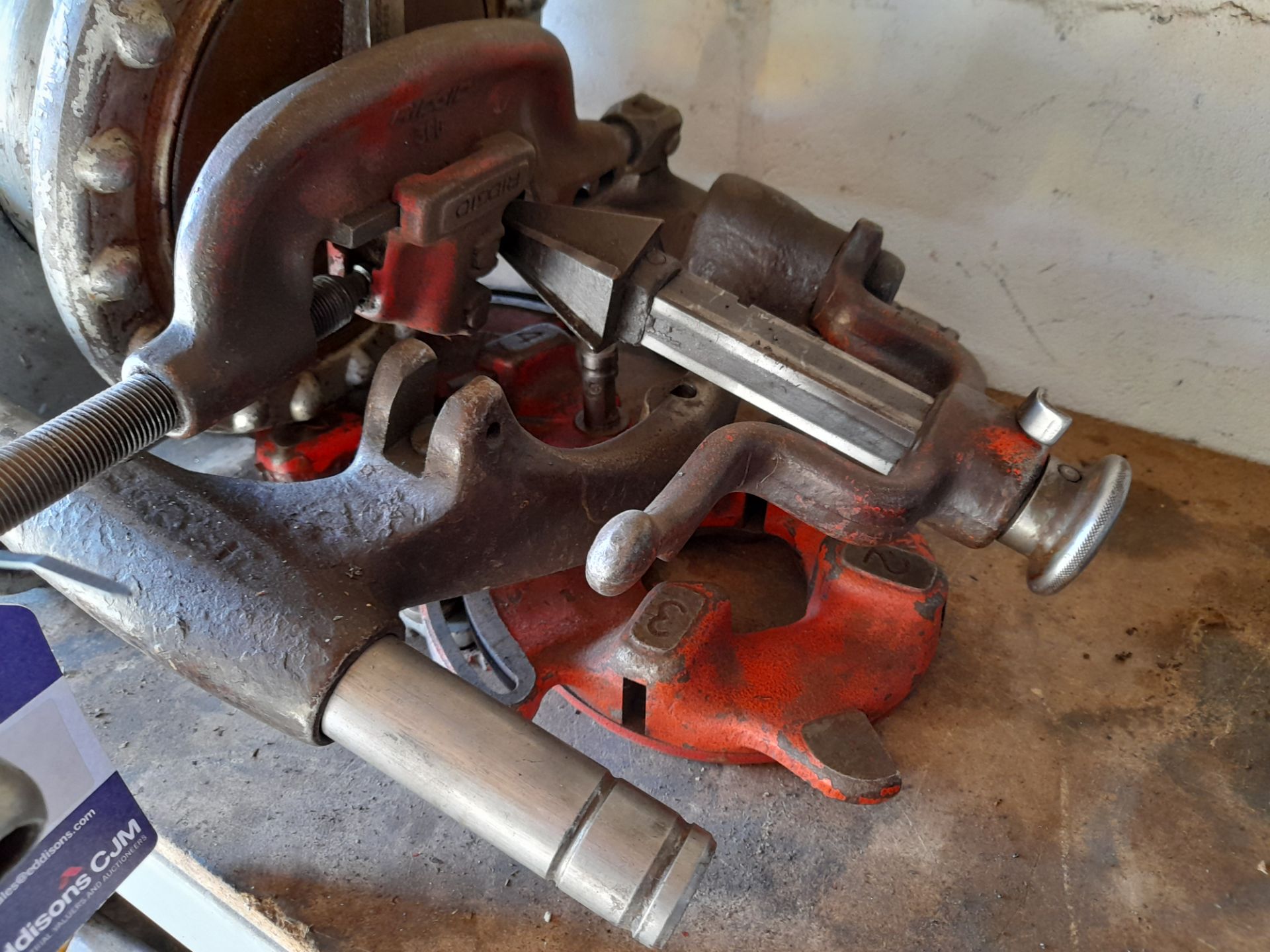 Ridgid 300 electric pipe threader, with attachments, 110v - Image 2 of 3