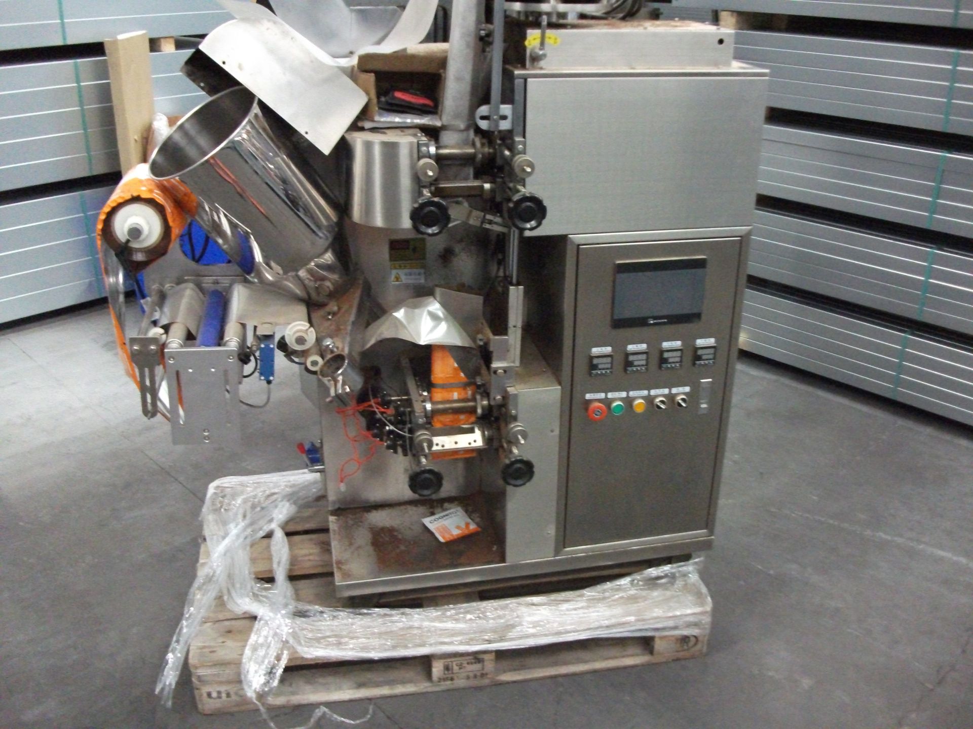 Kinghanlong KL-100NWS Filter coffee bag packing machine with Kinghanlong KL-75A Date Printer - Image 7 of 17