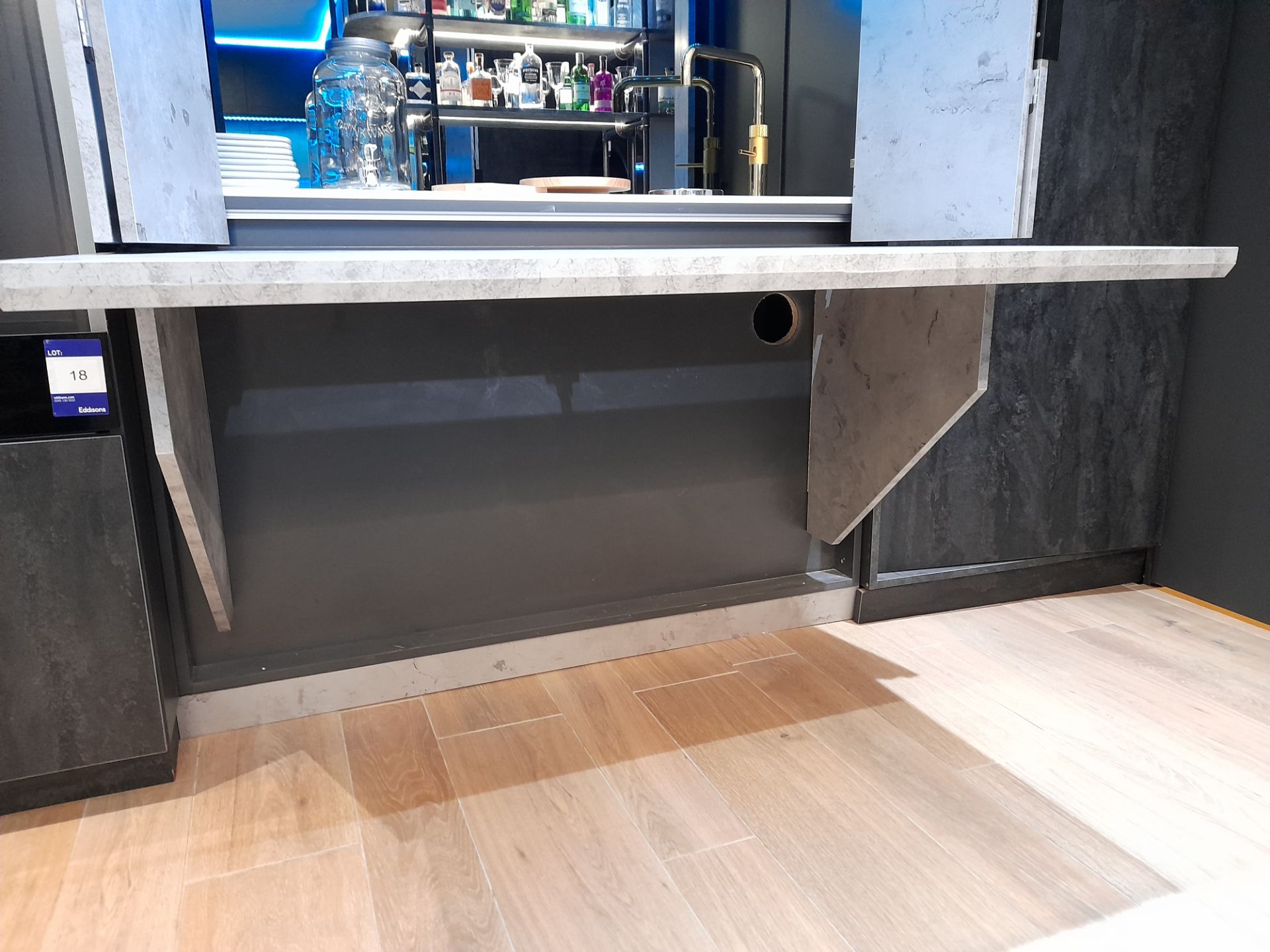 Bespoke modern gin cabinet / breakfast bar, with S - Image 7 of 10