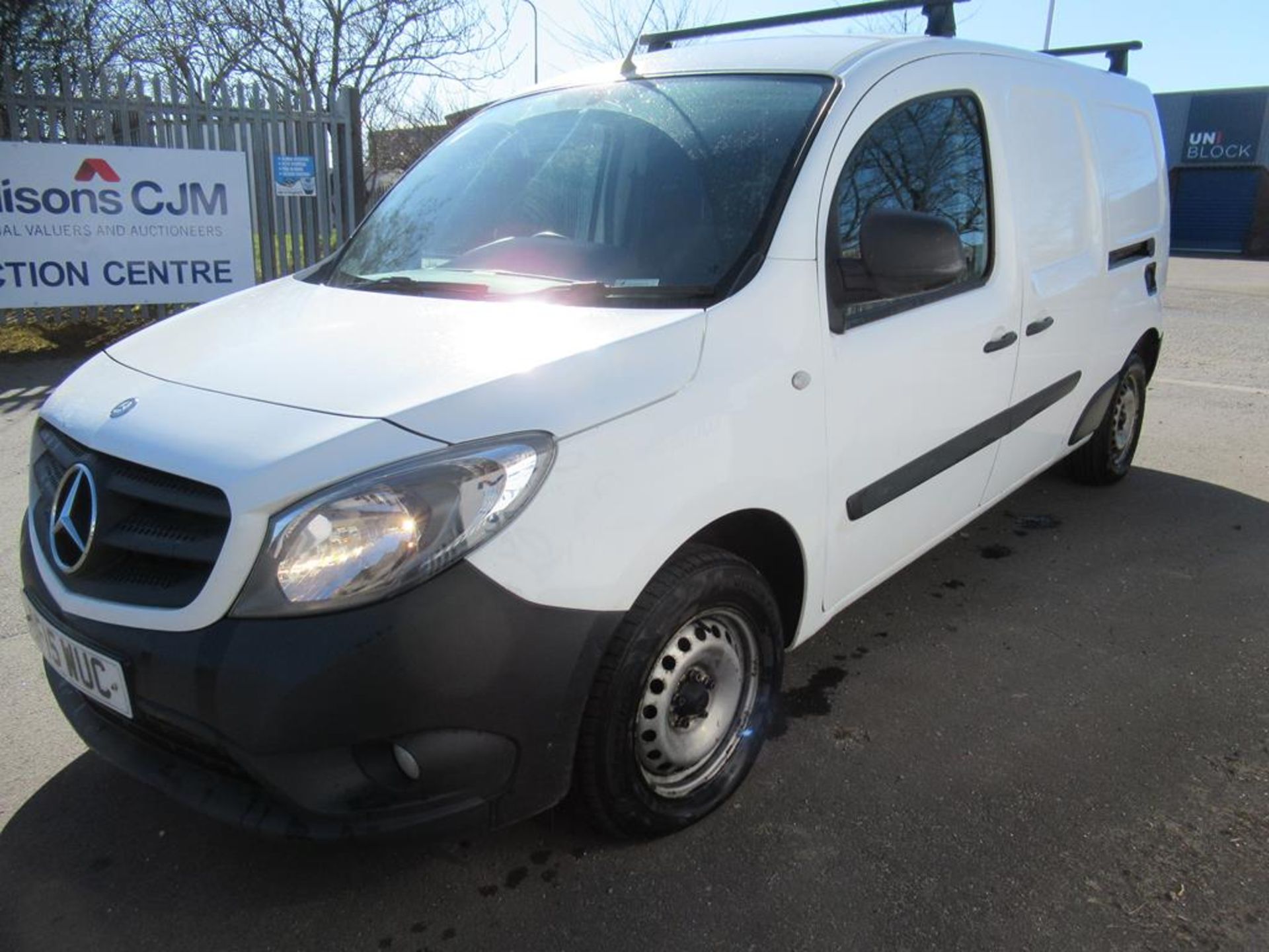 Mercedes Benz Citan 109CDI Panel Van. First Reg; 30.06.2015; Reg: DF15 WUC; 1461CC Diesel; Odometer - Bild 2 aus 18