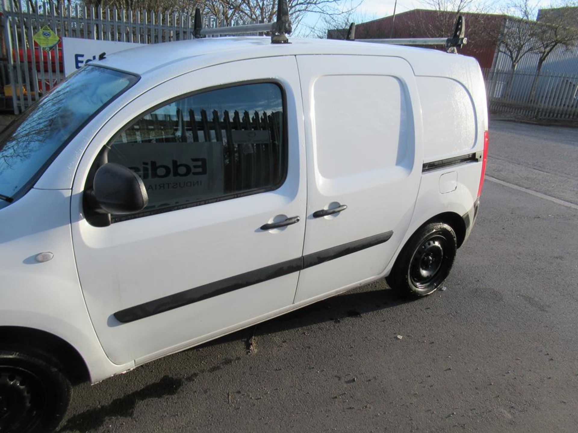 Mercedes Benz Citan 109CDI Blue Efficiency Panel Van. First Reg: 30.09.2017; Reg: DE67 KXN; 1461CC D - Image 11 of 21