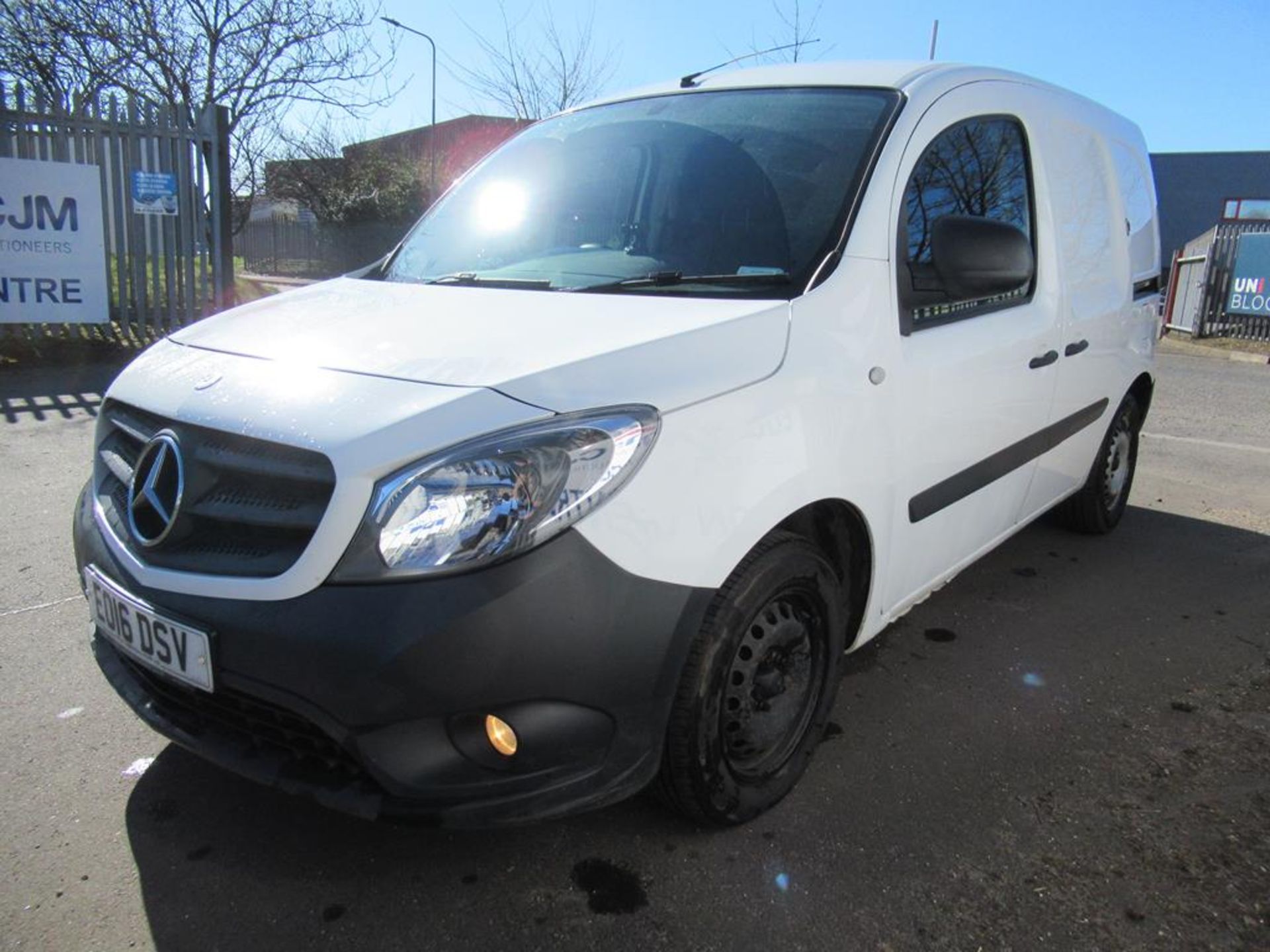 Mercedes Benz Citan 109CDI Panel Van. First Reg; 30.03.2016; Reg: E016 DSV; 1461CC Diesel; Odometer - Image 3 of 16