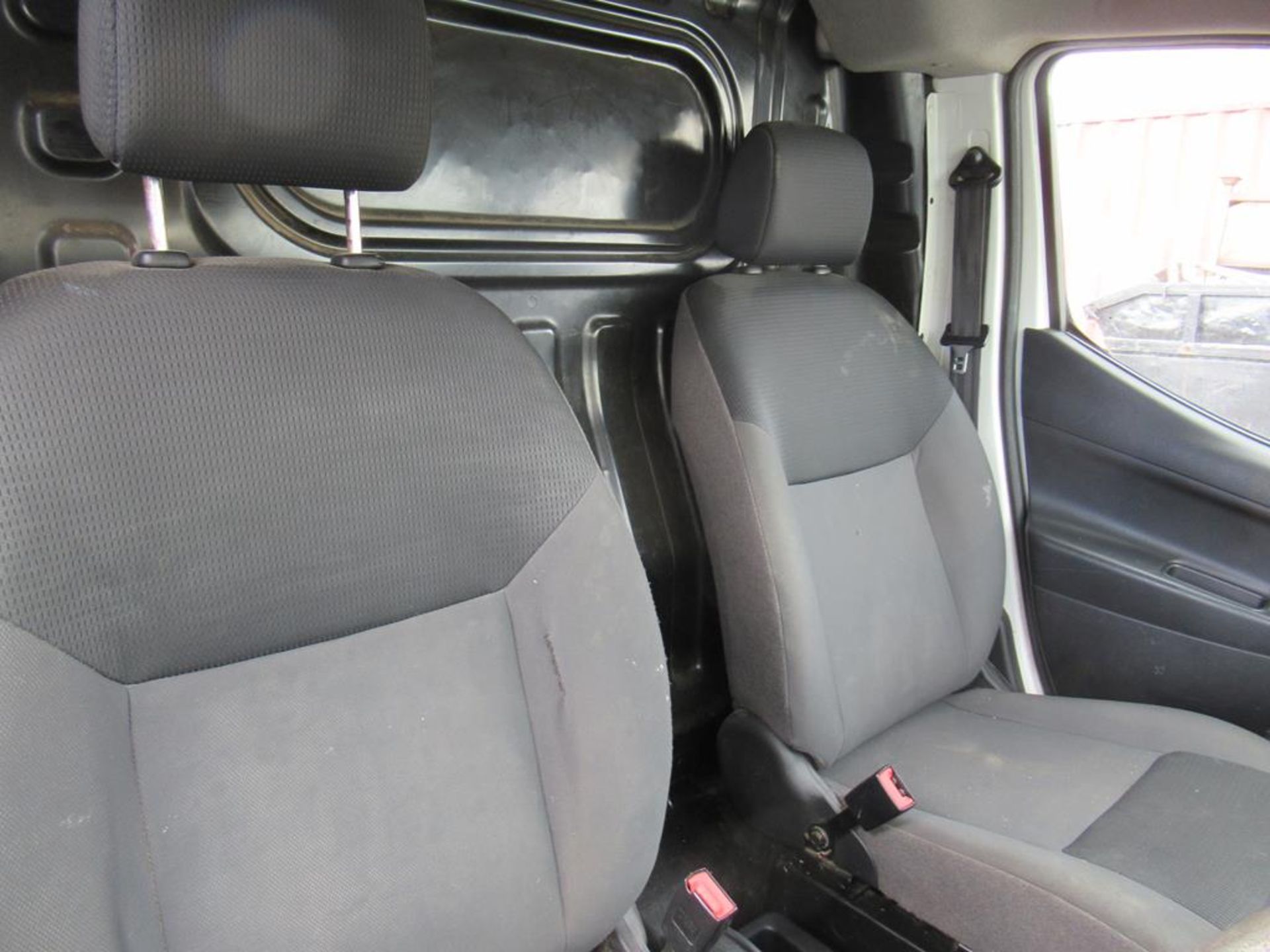 Nissan NV200 Acenta DCI Car Derived Van. First Reg: 20.03.2015. Reg: NL15 KPR. 1461CC Deisel; Odomet - Bild 17 aus 17